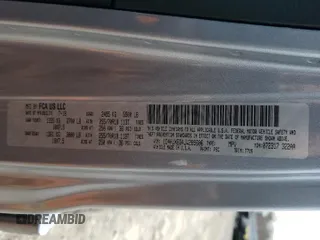 2018 Jeep Wrangler Unlimited Sahara z VIN 1C4HJXEG4JW285606, wystawiony jako Copart lot #49254405 z przebiegiem 57 148 mil mil oraz Szkoda całkowita • Salvage title. Historia ofert i sprzedaży dostępna na DreamBid. Obrazek 12.