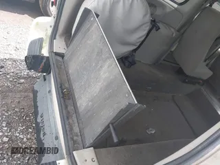 2005 Dodge Caravan SXT с VIN 2D4GP44L05R496990, выставлен на аукционе IAAI как лот 42661030 с пробегом 161 254 миль миль и . История ставок и продаж доступна на DreamBid. Изображение 12.