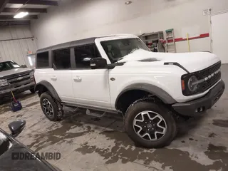 2021 Ford Bronco with VIN 1FMEE5DP6MLA71957, listed as a IAAI auction lot 41587072 with 42,896 mi miles and . Bid and sale history available at DreamBid. Image 13.