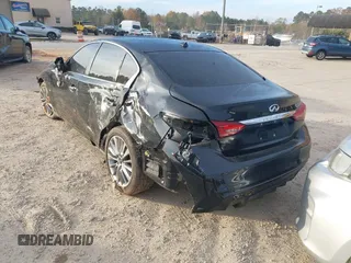 2019 Infiniti Q50 3.0t LUXE with VIN JN1EV7AP3KM541747, listed as a IAAI auction lot 40973538 with 43,139 mi miles. Bid and sale history available at carsss.com. Image 3.