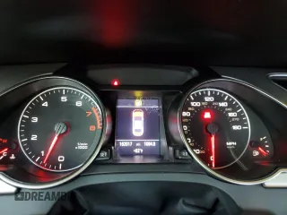 2009 Audi A5 z VIN WAUDK78TX9A031733, wystawiony jako Copart lot #57395525 z przebiegiem 162 017 mil mil oraz Szkoda całkowita • Salvage title. Historia ofert i sprzedaży dostępna na DreamBid. Obrazek 9.