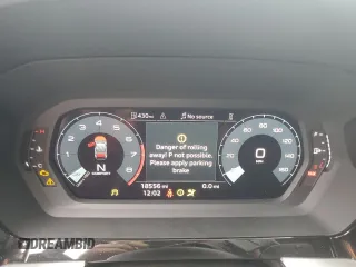 2023 Audi S3 Premium Plus z VIN WAUH3DGY5PA054747, wystawiony jako Copart lot #73563684 z przebiegiem 18 556 mil mil oraz Szkoda całkowita • Salvage title. Historia ofert i sprzedaży dostępna na DreamBid. Obrazek 9.