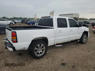 2006 GMC Sierra Denali z VIN 2GTEK63N761316163, wystawiony jako Copart lot #59637545 z przebiegiem 228 952 mil mil oraz Czysty tytuł • Clean title. Historia ofert i sprzedaży dostępna na DreamBid. Obrazek 3.