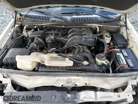 2010 Ford Explorer XLT with VIN 1FMEU7DE4AUA22775, listed as a Copart auction lot 42125105 with 200,982 mi miles and Salvage Title. Bid and sale history available at DreamBid. Image 14.