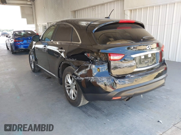2017 Infiniti QX70 z VIN JN8CS1MU1HM143574, wystawiony jako IAAI lot #42546397 z przebiegiem 103 624 mil mil oraz . Historia ofert i sprzedaży dostępna na DreamBid. Obrazek 3.