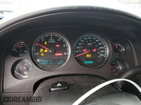 2014 Chevrolet Suburban LT with VIN 1GNSCJE05ER138819, listed as a Copart auction lot 43324175 with 218,114 mi miles and Salvage Title. Bid and sale history available at carsss.com. Image 9.