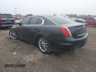 2010 Lincoln MKS w/EcoBoost with VIN 1LNHL9FT2AG610664, listed as a IAAI auction lot 41506926 with 156,756 mi miles. Bid and sale history available at carsss.com. Image 3.