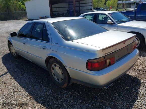 1999 Cadillac Seville Luxury SLS with VIN 1G6KS54Y2XU925322, listed as a IAAI auction lot 41889695 with 150,587 mi miles. Bid and sale history available at carsss.com. Image 3.