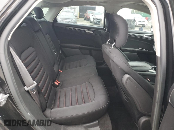 2015 Ford Fusion SE with VIN 1FA6P0HD1F5105404, listed as a Copart auction lot 83028484 with 92,525 mi miles and Salvage Title. Bid and sale history available at DreamBid. Image 10.