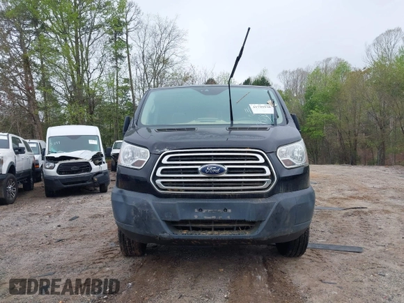 2017 Ford Transit z VIN 1FTYE1YM6HKA47762, wystawiony jako IAAI lot #41799938 z przebiegiem Nie podano mil oraz . Historia ofert i sprzedaży dostępna na DreamBid. Obrazek 11.