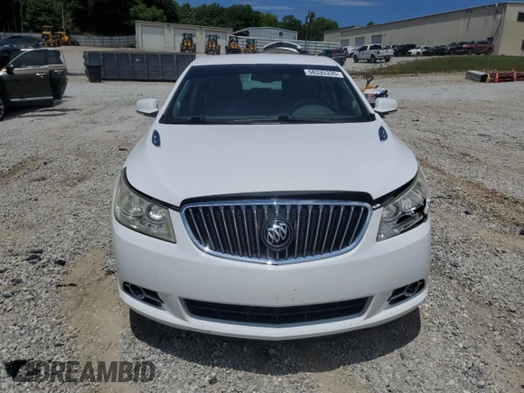 2013 Buick LaCrosse Leather z VIN 1G4GC5E36DF256101, wystawiony jako Copart lot #58335335 z przebiegiem 99 118 mil mil oraz Szkoda całkowita • Salvage title. Historia ofert i sprzedaży dostępna na DreamBid. Obrazek 5.