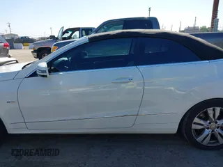 2012 Mercedes-Benz E 350 with VIN WDDKK5KFXCF166731, listed as a IAAI auction lot 42205967 with 222,591 mi miles and . Bid and sale history available at DreamBid. Image 15.