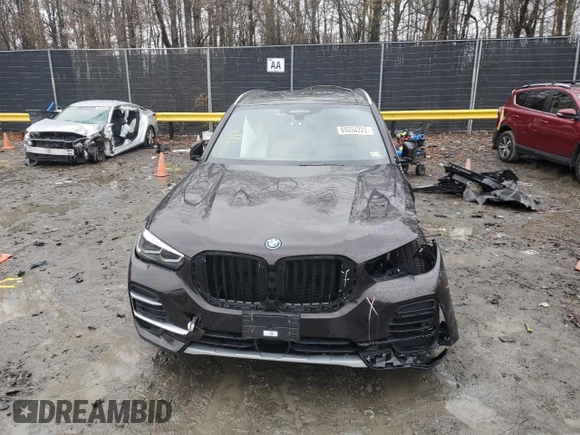2022 BMW X5 xDrive45e with VIN 5UXTA6C00N9K81209, listed as a Copart auction lot 69284222 with Not Provided miles. Bid and sale history available at carsss.com. Image 5.