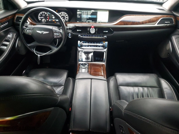 2018 Genesis G90 3.3T Premium with VIN KMHG34JA2JU041580, listed as a Copart auction lot 83837604 with 67,258 mi miles and Salvage Title. Bid and sale history available at carsss.com. Image 8.