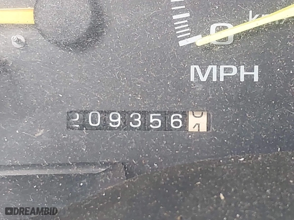 1996 Chevrolet Tahoe with VIN 1GNEK13R9TJ409605, listed as a IAAI auction lot 41467333 with 209,356 mi miles. Bid and sale history available at carsss.com. Image 15.