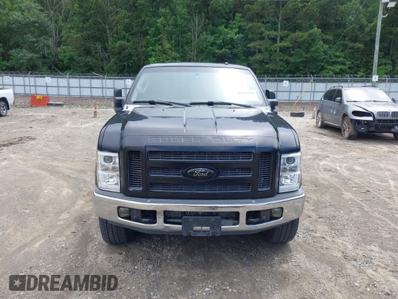 2008 Ford F-250 XL z VIN 1FTSX21R98EB88478, wystawiony jako IAAI lot #42561418 z przebiegiem 268 969 mil mil oraz . Historia ofert i sprzedaży dostępna na DreamBid. Obrazek 12.