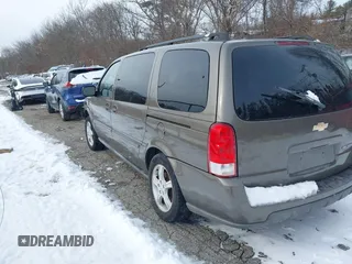 2005 Chevrolet Uplander LS with VIN 1GNDV23L45D291193, listed as a IAAI auction lot 41374403 with 154,276 mi miles. Bid and sale history available at carsss.com. Image 3.