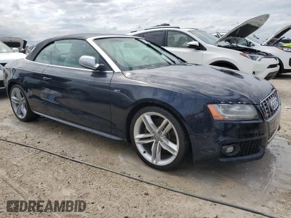 2010 Audi S5 Premium Plus z VIN WAUCGAFH5AN015591, wystawiony jako Copart lot #74314074 z przebiegiem Nie podano mil oraz Nie do naprawy. Historia ofert i sprzedaży dostępna na DreamBid. Obrazek 4.