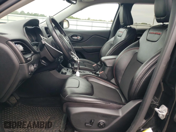 2020 Jeep Cherokee Trailhawk Elite with VIN 1C4PJMBN3LD541200, listed as a Copart auction lot 72710824 with 32,336 mi miles and Salvage title. Bid and sale history available at DreamBid. Image 7.