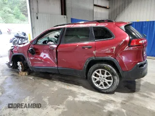 2017 Jeep Cherokee Sport z VIN 1C4PJMAB9HW632569, wystawiony jako Copart lot #54710555 z przebiegiem 109 800 mil mil oraz Szkoda całkowita • Salvage title. Historia ofert i sprzedaży dostępna na DreamBid. Obrazek 2.