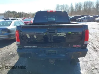 2013 GMC Sierra 1500 Denali z VIN 3GTP2XE24DG337445, wystawiony jako IAAI lot #41666850 z przebiegiem 177 092 mil mil oraz . Historia ofert i sprzedaży dostępna na DreamBid. Obrazek 17.