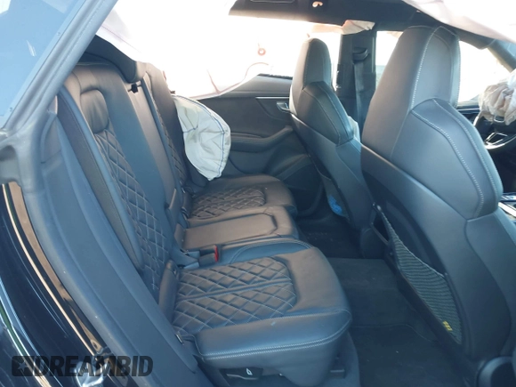 2021 Audi SQ8 Prestige z VIN WA1CWBF1XMD022720, wystawiony jako IAAI lot #41316629 z przebiegiem Nie podano mil oraz . Historia ofert i sprzedaży dostępna na DreamBid. Obrazek 8.