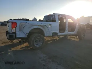 2024 Ford F-350 XL with VIN 1FT8W3DT5REC30446, listed as a Copart auction lot 88304145 with 23,260 mi miles and Salvage Title. Bid and sale history available at DreamBid. Image 3.
