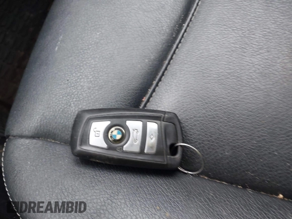 2011 BMW X3 28i with VIN 5UXWX5C58BL711360, listed as a IAAI auction lot 42008123 with 112,622 mi miles and . Bid and sale history available at DreamBid. Image 11.