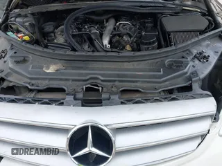 2007 Mercedes-Benz R 3.0L with VIN 4JGCB22E37A042643, listed as a IAAI auction lot 42377641 with 170,415 mi miles and . Bid and sale history available at DreamBid. Image 10.