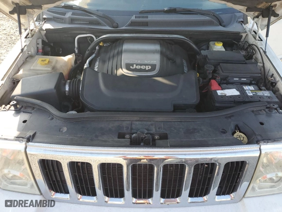 2008 Jeep Commander Limited with VIN 1J8HG58288C141743, listed as a Copart auction lot 45709405 with 138,200 mi miles and Non Repairable. Bid and sale history available at carsss.com. Image 12.