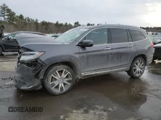 2022 Honda Pilot Touring 7-Passenger with VIN 5FNYF6H64NB014327, listed as a Copart auction lot 45166475 with 66,779 mi miles and Salvage Title. Bid and sale history available at carsss.com. Image 1.