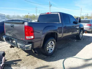 2011 GMC Sierra 1500 SLE with VIN 3GTP1VE03BG209393, listed as a IAAI auction lot 41800627 with 154,474 mi miles. Bid and sale history available at carsss.com. Image 4.