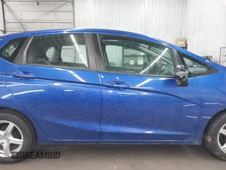 2018 Honda Fit EX-L with VIN 3HGGK5H9XJM703209, listed as a IAAI auction lot 41877277 with 101,062 mi miles. Bid and sale history available at carsss.com. Image 14.