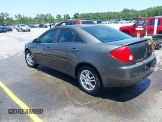 2006 Pontiac G6 with VIN 1G2ZF55B064280280, listed as a IAAI auction lot 42467703 with 200,278 mi miles and . Bid and sale history available at DreamBid. Image 3.
