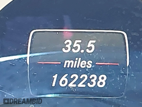 2014 Mercedes-Benz E 550 Sport with VIN WDDHF9BB0EB040245, listed as a IAAI auction lot 41817415 with 162,238 mi miles and . Bid and sale history available at DreamBid. Image 15.