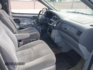 2002 Toyota Sienna CE with VIN 4T3ZF19C72U478049, listed as a IAAI auction lot 41677760 with 234,022 mi miles. Bid and sale history available at carsss.com. Image 5.