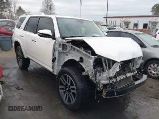 2015 Toyota 4Runner Limited with VIN JTEBU5JR1F5270725, listed as a IAAI auction lot 41859627 with 217,749 mi miles and . Bid and sale history available at carsss.com. Image 1.
