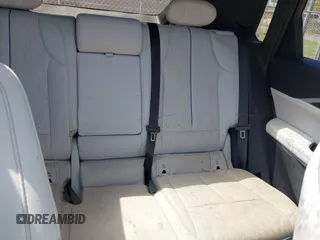 2024 Cadillac LYRIQ Luxury z VIN 1GYKPRRK7RZ122838, wystawiony jako IAAI lot #41958490 z przebiegiem Nie podano mil oraz . Historia ofert i sprzedaży dostępna na DreamBid. Obrazek 8.