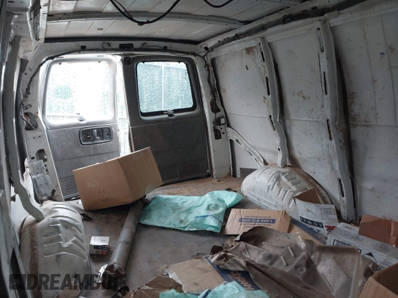 2020 Chevrolet Express Cargo Van with VIN 1GCWGBFP1L1125593, listed as a IAAI auction lot 41514331 with 204,887 mi miles. Bid and sale history available at carsss.com. Image 8.