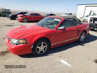 2002 Ford Mustang Deluxe z VIN 1FAFP44412F191010, wystawiony jako Copart lot #42632045 z przebiegiem 242 405 mil mil oraz Szkoda całkowita • Salvage title. Historia ofert i sprzedaży dostępna na DreamBid. Obrazek 1.