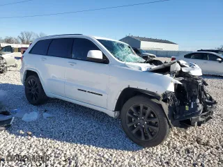 2021 Jeep Grand Cherokee Laredo X with VIN 1C4RJEAG2MC597850, listed as a Copart auction lot 87921635 with 0 mi miles and Salvage Title. Bid and sale history available at carsss.com. Image 4.