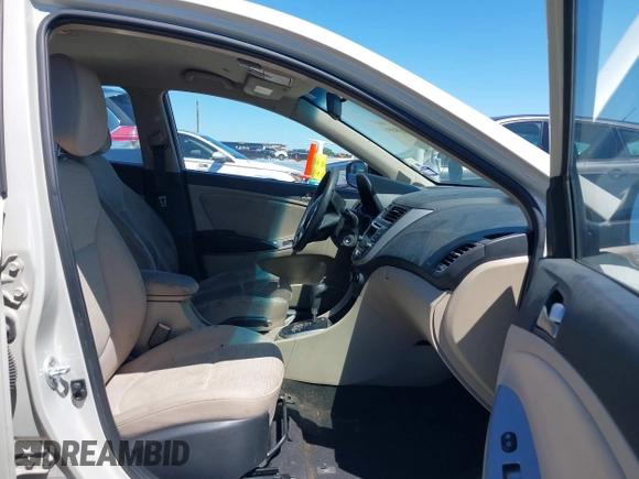 2016 Hyundai Accent SE with VIN KMHCT4AE8GU116955, listed as a IAAI auction lot 42088866 with 111,519 mi miles. Bid and sale history available at carsss.com. Image 5.