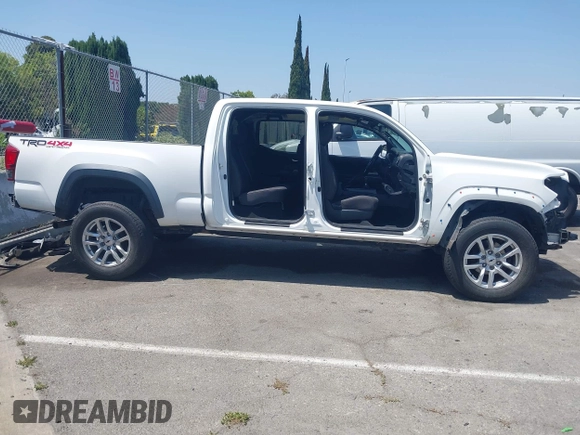 2017 Toyota Tacoma SR5 with VIN 3TMDZ5BN5HM021139, listed as a IAAI auction lot 42555465 with 139,782 mi miles and . Bid and sale history available at DreamBid. Image 12.