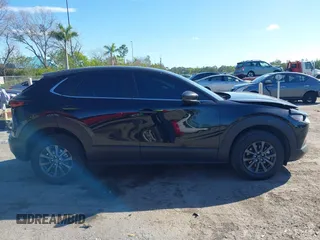 2024 Mazda CX-30 2.5 S with VIN 3MVDMBAM8RM678796, listed as a IAAI auction lot 41431867 with 11,516 mi miles. Bid and sale history available at carsss.com. Image 13.