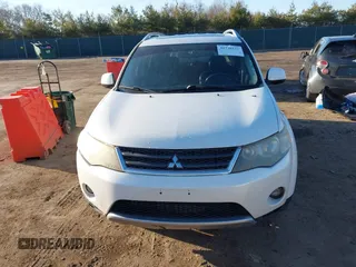 2007 Mitsubishi Outlander XLS with VIN JA4MT41X77Z009791, listed as a IAAI auction lot 41750131 with 0 mi miles. Bid and sale history available at carsss.com. Image 12.