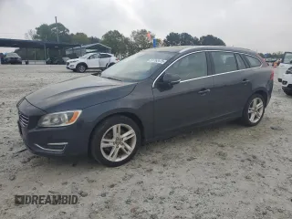 2015 Volvo V60 T5 Drive-E Platinum with VIN YV126MED8F1204083, listed as a Copart auction lot 51762475 with 118,323 mi miles and Clean Title. Bid and sale history available at carsss.com. Image 1.