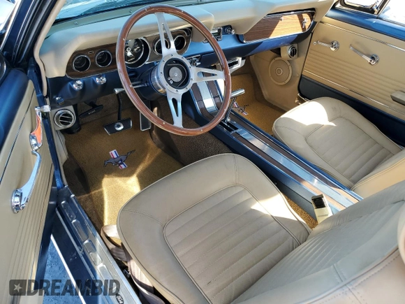 1966 Ford Mustang z VIN 6F07T373731, wystawiony jako Copart lot #88718095 z przebiegiem 83 687 mil mil oraz Nie do naprawy • Non repairable. Historia ofert i sprzedaży dostępna na DreamBid. Obrazek 8.