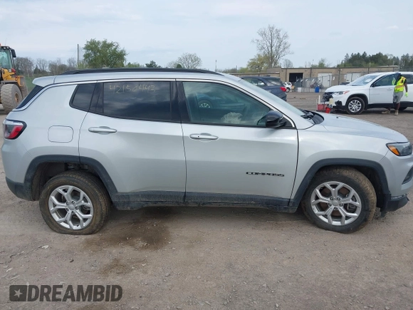 2024 Jeep Compass Latitude with VIN 3C4NJDBN0RT124448, listed as a IAAI auction lot 42150443 with 20,526 mi miles. Bid and sale history available at carsss.com. Image 13.