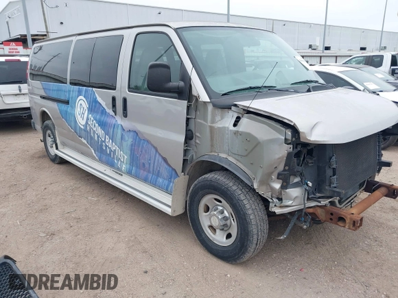 2006 Chevrolet Express Passenger с VIN 1GAHG39U261144232, выставлен на аукционе IAAI как лот 41606898 с пробегом 77 790 миль миль и . История ставок и продаж доступна на DreamBid. Изображение 1.