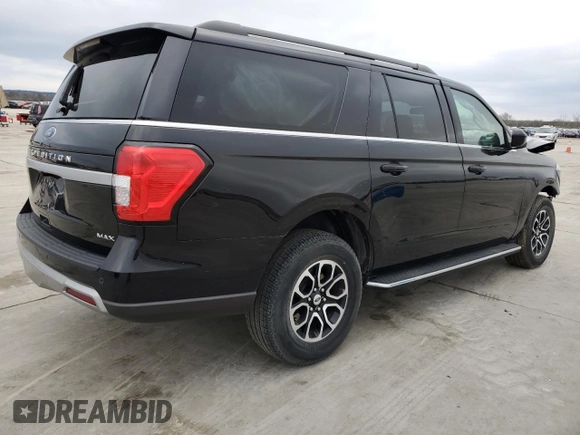 2023 Ford Expedition Max XLT z VIN 1FMJK1H86PEA16436, wystawiony jako Copart lot #45181085 z przebiegiem 14 551 mil mil oraz Czysty tytuł • Clean title. Historia ofert i sprzedaży dostępna na DreamBid. Obrazek 3.